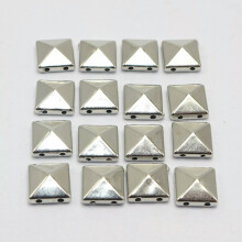 100 Silver Tone Acrylic Rock Punk Square Pyramid Rivet Studs Beads 10X10mm