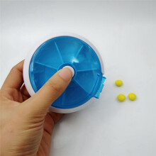 Pillendose, Pillenspender für 7 Tage, Runde Pillendose, -Pillendosen im Runden Rotationsstil für 7 Tage, Violett