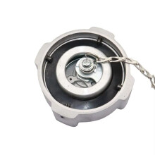 New High Quality Aluminum Fuel Tank Cap with Lock 03-37017-002 0337017002 for American Trucks Freightliner Trucks