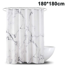 Rideau de douche en polyester à motif marbre, doté de propriétés anti-moisissures et antibactériennes pour une salle de bain plus saine.