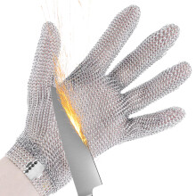 Cut Resistant Stainless Steel Chainmail Glove for Meat Cutting and Oyster Shucking with Adjustable Strap (L)