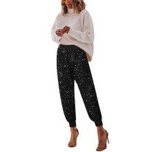 Calça feminina com lantejoulas brilhantes, cintura elástica e amarração no tornozelo, cor sólida, ideal para festas e baladas. Confortável e