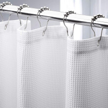 Rideau de douche élégant et luxueux, inspiré d'un spa, en polyester résistant et doux, déperlant et antirouille. Œillets pour une installation