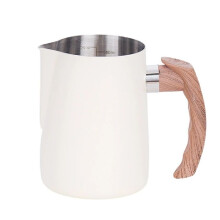 600ml Espresso Milk Frothing Pitcher Wooden Grain Handle Milk Jug Espresso Cup Cappuccino Pitcher Creamer Cup White