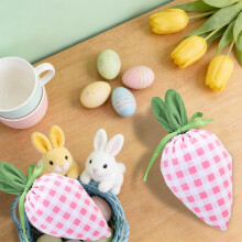 4 Pcs Easter Carrot Shaped Bags Easter Basket Stuffers Fabric Drawstring Candy Gift Goodie Bags for Egg Hunt Outdoor Party Supplies