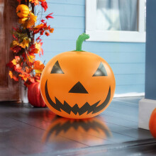 Puhallettava Halloween-kurpitsakoriste LED-valoilla