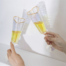 2-Pack Moderiktiga HjäRtformade GlasbäGare med Guldkant, Vinglas för Hemmafest och Klubb