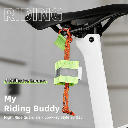 Hanging Ornaments Streamers Safety Tail Light Hanging-Green 2