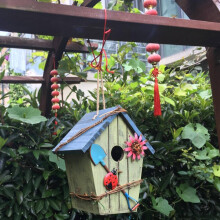 Outdoor Bird House, Decorative Wall Mounted WoodLook Resin for Garden Balcony Small Birds