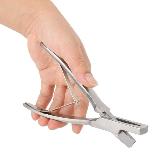 V Shape Pig Ear Tag Pliers with Precise Alignment, Compact Livestock Tagging Tool for Farm Use
