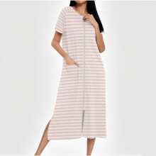Accappatoi da donna con cerniera frontale, maniche corte, vestaglia da casa, camicia da notte lunga con tasche, abbigliamento morbido per il relax.