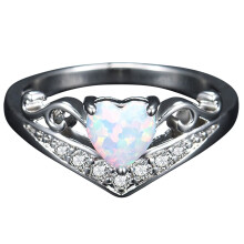 Women's Diamond Heart Ring Size 7 Multicolor Fashion Design Carved Gift for Her