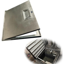 Stainless Steel Manhole Cover 20x31in Lockable Yard Access Hatch with Handle for Patio and Garden