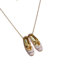 Versatile Pink Necklace Ideal For Parties Dinners And-Pink