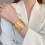 Elegant Ruffle Design Round Armband-silver Open your mouth 7