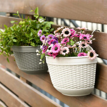 Flower Pots Set of 2,Plastic Hanging Planters Outdoor for Garden Fence Patio Home Ornaments Wall Flower Holders (Red)