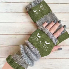1Pair Vintage Embroidered Fingerless Gloves for Women – Spliced Knit Wool Hand Warmers, Fashionable Winter Mittens