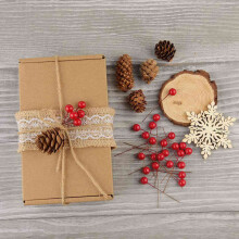400 Pcs Holly Berries Artificial Berries for Christmas Wreath Decorations Wreath Making Supplies Party Decoration