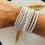 Verstellbares, stapelbares Armband mit Kunstperlen, 7