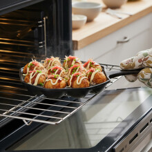 Garden Sanctuary 12-Hole Cast Iron Takoyaki Pan - One-Piece Design for Octopus Balls & Meatballs