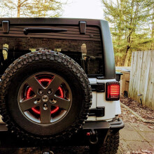 Spare Tire Brake Light Wheel Light 3Rd Third Brake Light for 2007-2018 JK JKU YJ TJ, Red Light