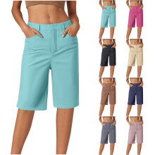 Pantaloncini da trekking da donna Simua in twill elasticizzato con vita sottile e tasche, tinta unita, modello Bermuda estivo casual.
