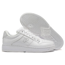 Women's Fashion Sneakers Flat Low-Top Lace-Up 1 Pair