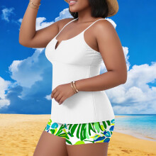 Conjunto de biquíni tankini plus size feminino com estampa tropical de folhas, com bojo embutido, ideal para praia e piscina.