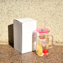 Stylish Square Glass Tumbler with Handle – Double-Wall Insulated Straw Cup, Ideal for Smoothies, Iced Coffee & Juice