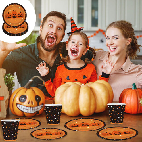 Halloweenpumpa Papperstallrikar 7 i 10-pack