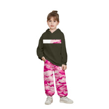 Tute da ginnastica per bambini e bambine, 2 pezzi, felpa con cappuccio a vestibilità ampia con stampa mimetica invernale e pantaloni mimetici con