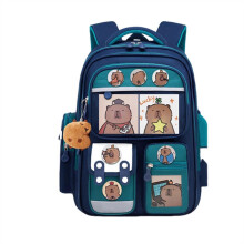 Mála Droim Cartúin Capybara Gleoite Mála Scoile Fairsing agus Compordach Mála Lae Ócáideach do Scoil agus Gníomhaíochtaí 01