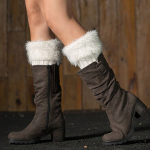 Ankle and Crew Socks Wool-Like Fuzzy Feather Yarn White
