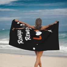 RONAGO Voetballer Handdoek - Levendige strand- en zwembadhanddoek met een dynamisch design, nummer 10, hartjes en sterrenaccenten. Perfect voor op