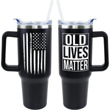Geïsoleerde drinkbeker met Amerikaanse vlag, 1,2 liter (40 oz), handvat en rietje – Geschikt voor op reis, warme/koude dranken, 1183 ml, zwart,
