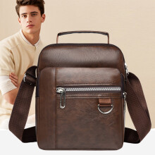 Bolsa transversal leve em couro sintético - Unissex com vários compartimentos, alça ajustável e bolso com zíper, preta, ideal para uso diário.