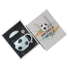 Lustiger Trinkbecher in Fußballform, 14oz-Blaue Geschenkbox