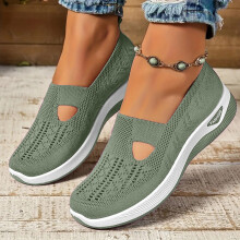 Women‘s Classic Casual Loafers, Slip-On Design, Versatile Flat Shoes for Business Casual and Weekend Style. Green 41