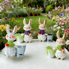 Osterhasenfigur aus Kunstharz, handgefertigt, mit floralen und eiförmigen Verzierungen, lila/grün, 12,5 x 9 cm, für drinnen und draußen