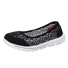 Women's Breathable Lace-Up Flats, Lightweight Mesh Work Shoes, Wide Width – Compatible with Office & Casual Wear