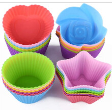 Reusable and Non-Stick Silicone Baking Cups/Muffin Cup Molds in Storage Container-24 Pack-6 Vibrant Colors-4 Shapes(Flower,Star,Heart,Round)