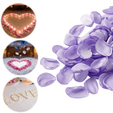 200 Pcs Realistic Fabric Rose Petals – Wedding Aisle, Table Centerpieces, Confetti, Flower Girl, Reusable for Baby Shower & Valentine’s Day