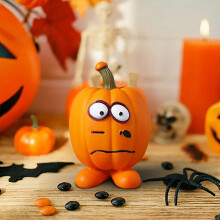 Halloween Pumpkin Outdoor Decoration, Resin Ghost Party Decor, Fall Ornament, Indoor/Outdoor Use, Garden Accent, Lightweight & Safe