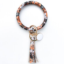 Bracelet tendance en cuir, grand format, avec pompon et porte-clés rond, bijou de poignet pour fille, 1 pièce