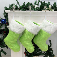 3-Pack Rustic Green Plush Christmas Stockings – Traditional Fuzzy Holiday Decor, Fireplace Hanging Ornaments & Gift Bags