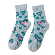 Pluche sokken voor dames, zachte, comfortabele, behaaglijke, dikke, pluizige, warme wintersokken van fleece, ideaal als Valentijnsdagcadeau. One size.