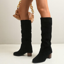 Bota feminina Symoid de cano médio - Bota de inverno de camurça com salto alto grosso e bico fino na cor preta sólida (tamanho 35).