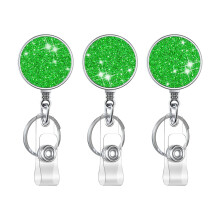 Porta-crachá retrátil, porta-crachá retrátil de plástico leve com argola para chaveiro e clipe para cinto.