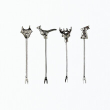 The Just Slate Company Country Animals Set of 4 Olive Picks