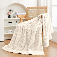 Thickened Golden Turtle Velvet Blanket – Cozy Flannel Throw, Warm Winter & Napping Blanket, Easy Care, Stylish Home Decor